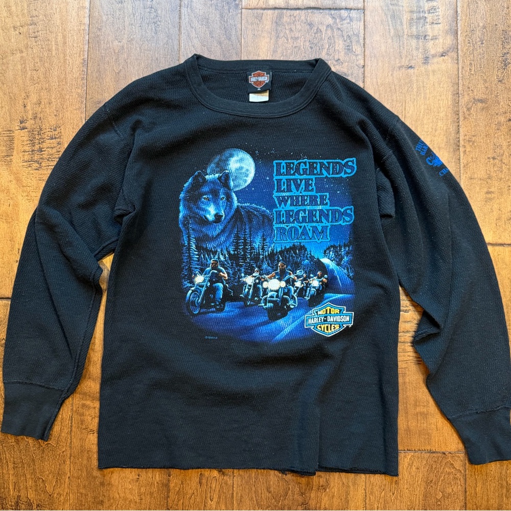 Vintage Y2K Harley Davidson Thermal Legends Live Where Legends Roam Graphic
